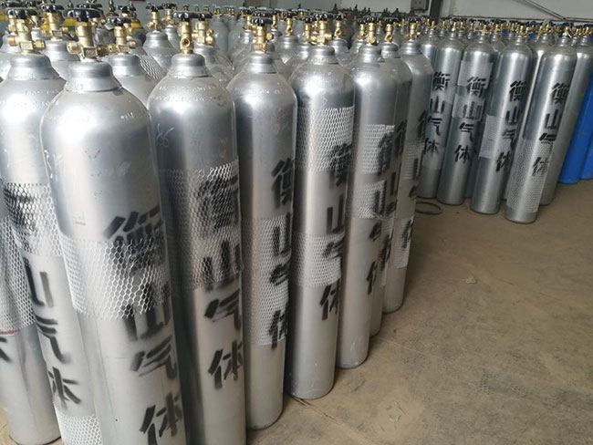 二氧化碳高純氣體在不同溫度下的常見問題探討